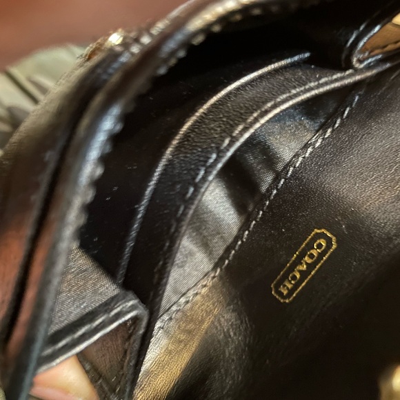 Coach Leather Flap Accordion Card Case Wallet NWT - Picture 3 of 5